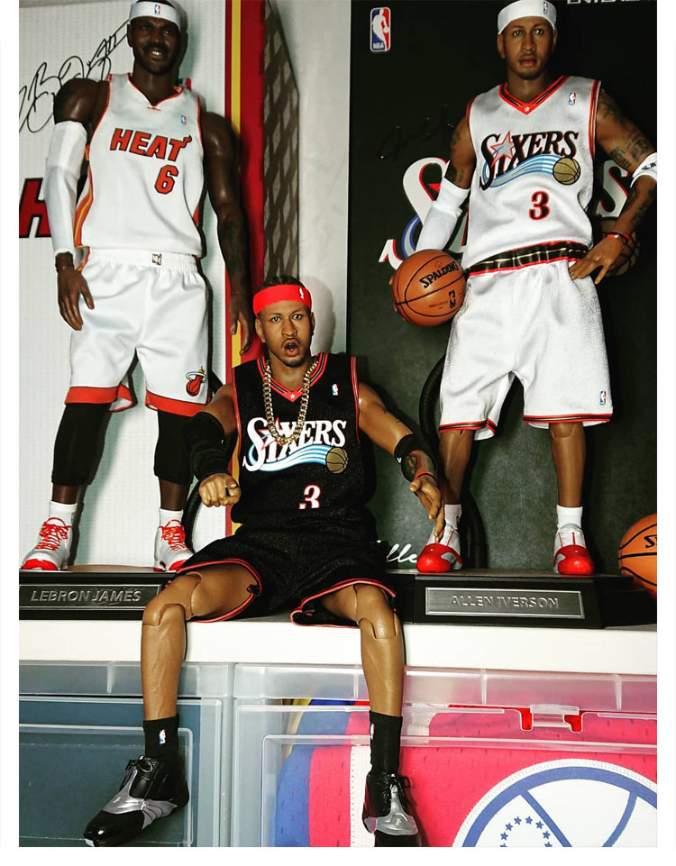 曼联2弃将左右意甲冠军，4500万前锋梅开二度，那不勒斯5连胜登顶（曼联两旧将影响意甲争冠格局，4500万锋霸梅开二度，那不勒斯豪取五连胜登顶榜首）